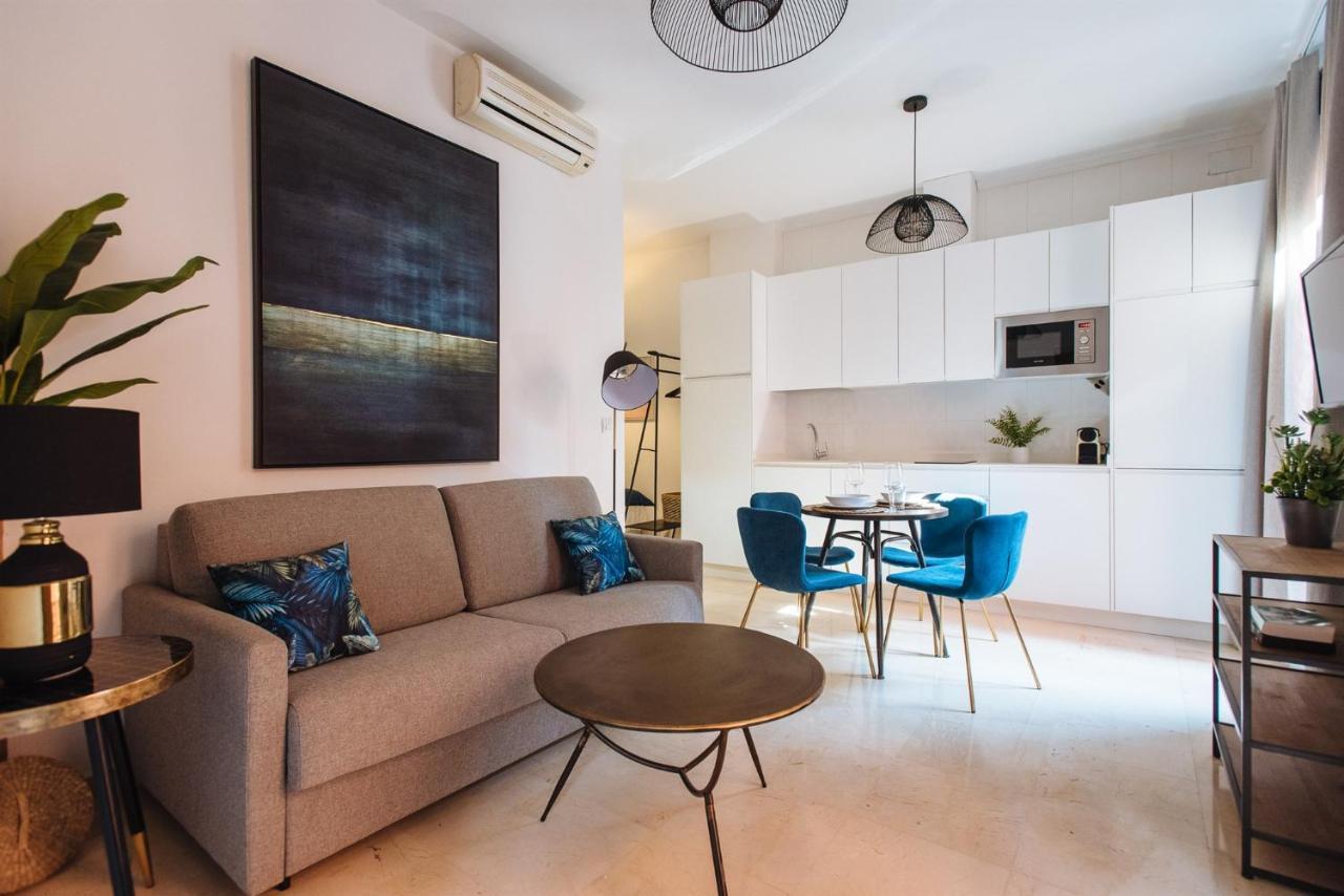 Chiqui And Vicente Suite Apartments Seville Bilik gambar