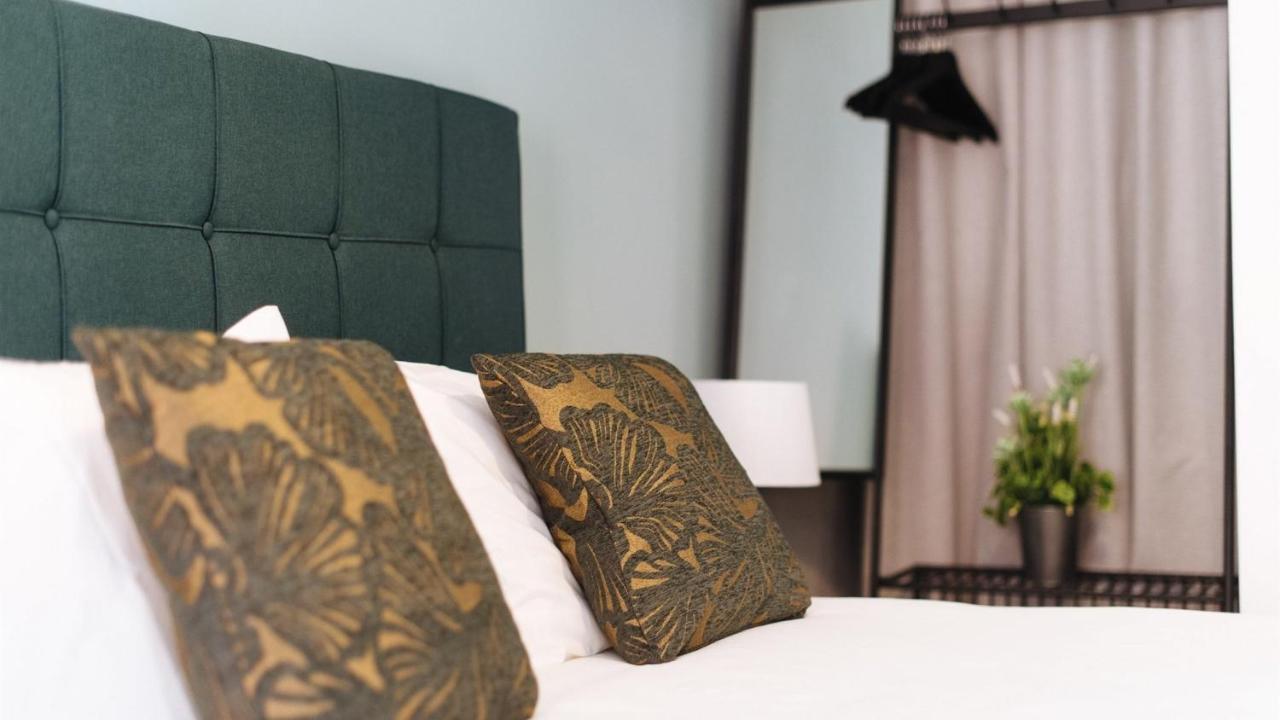 Chiqui And Vicente Suite Apartments Seville Luaran gambar